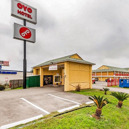 Oyo Hotel San Antonio Lackland Near Seaworld Kültér fotó
