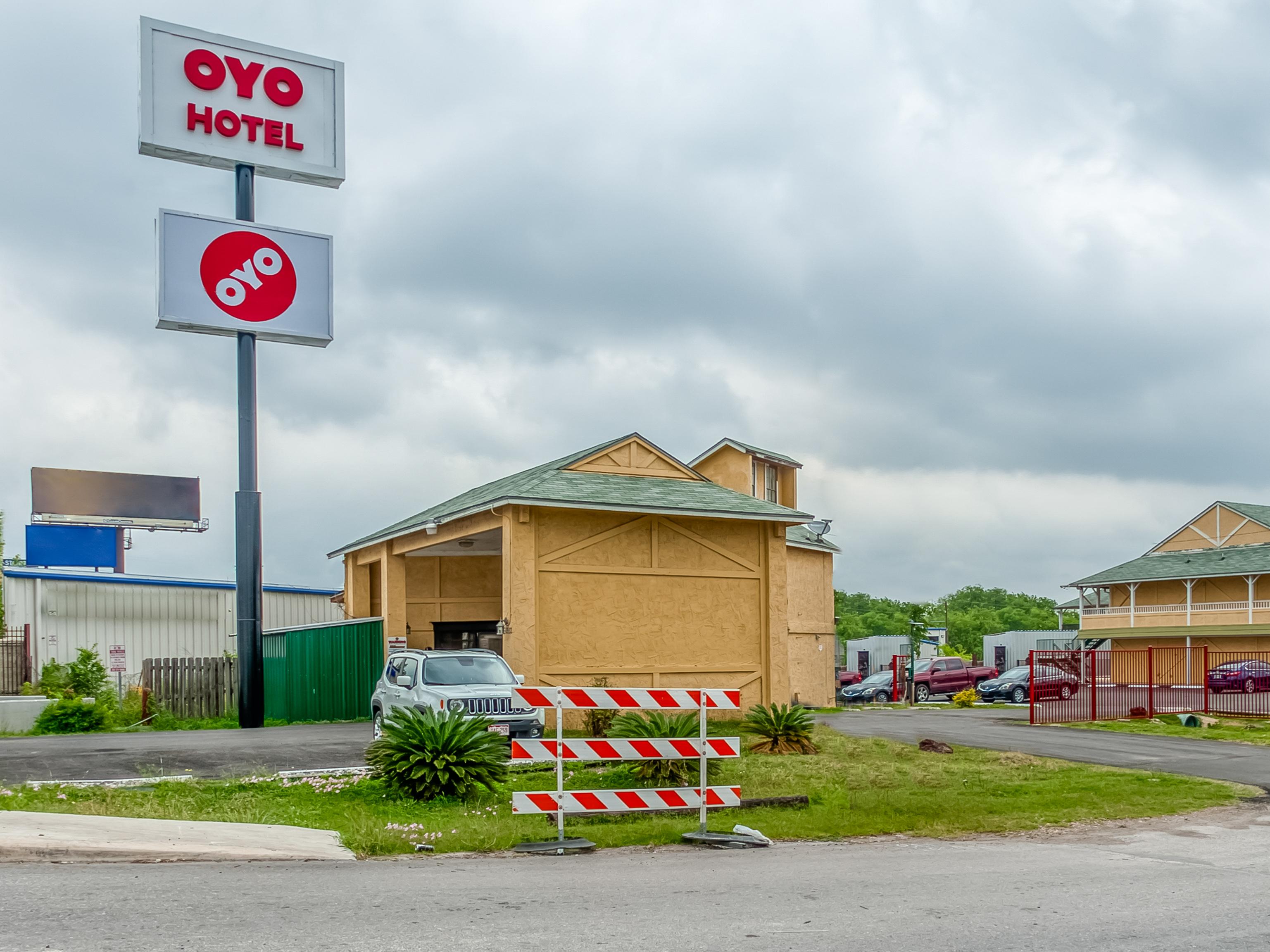 Oyo Hotel San Antonio Lackland Near Seaworld Kültér fotó