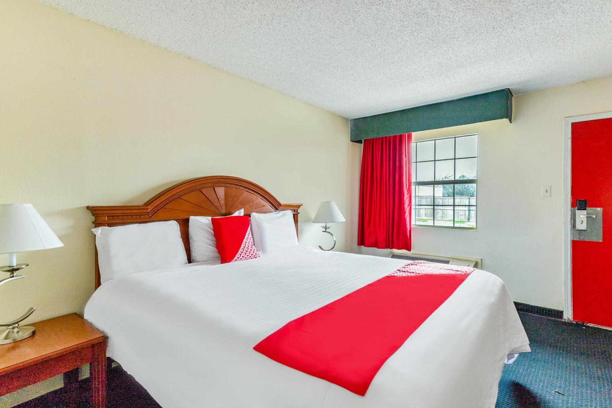 Oyo Hotel San Antonio Lackland Near Seaworld Kültér fotó